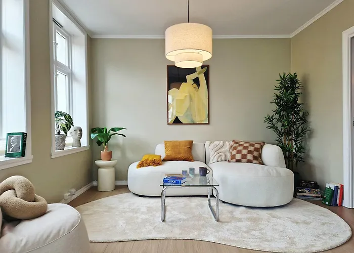 Modern 3 Bedroom 2 King Beds Near Bryggen