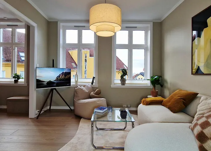 Feriehus Modern 3 Bedroom 2 King Beds Near Bryggen *