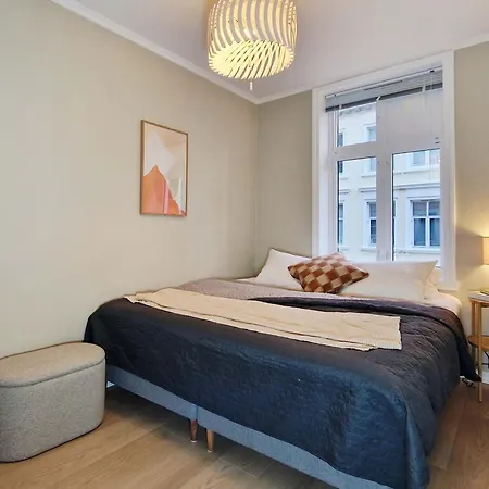 Modern 3 Bedroom 2 King Beds Near Bryggen