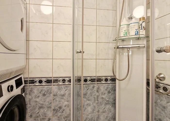 Modern 3 Bedroom 2 King Beds Near Bryggen Μπέργκεν